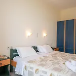 Milos Apartman Lurdáta