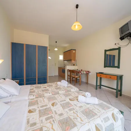 Milos Apartament Lourdata (Kefalonia)