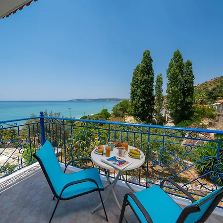 Milos Apartament Lourdata (Kefalonia)